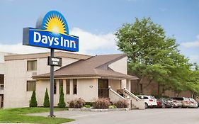 Days Inn Fallsview Niagara Falls Canada
